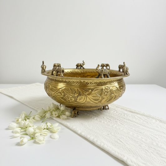 Brass elephant Uruli