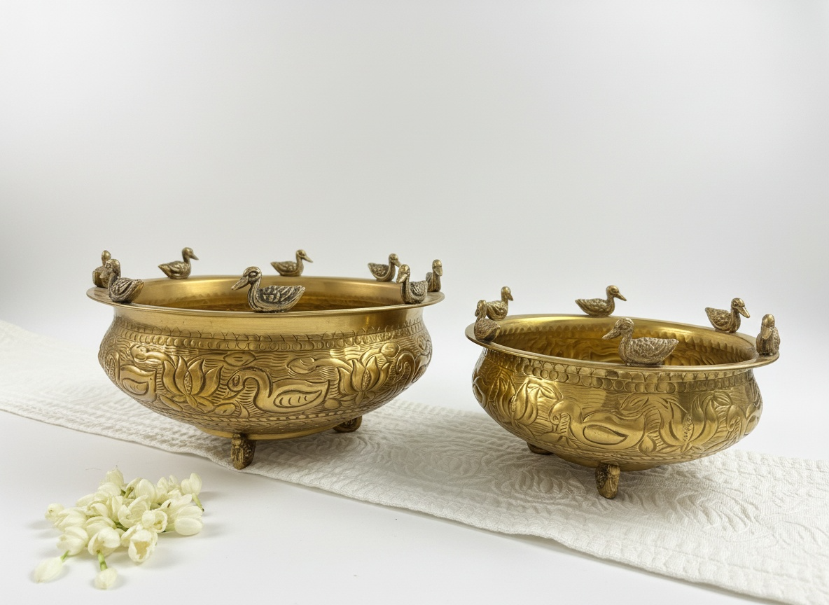 Brass duck Uruli