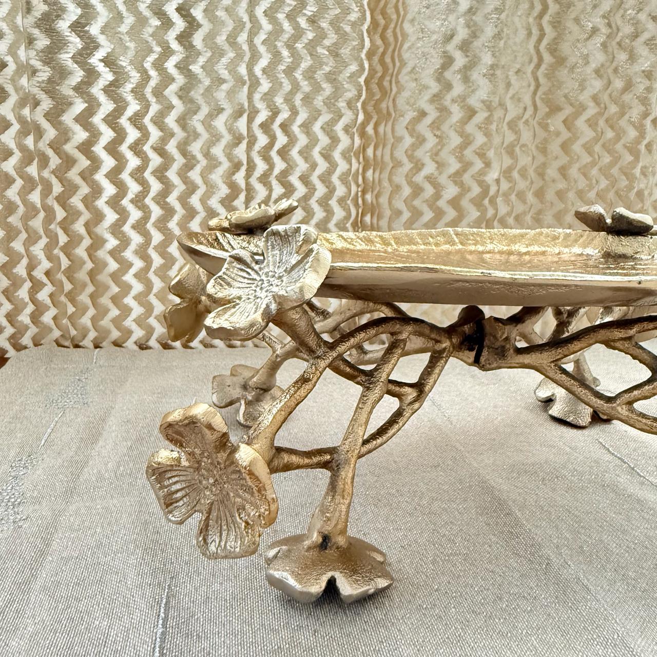 Oval platter on floral stand